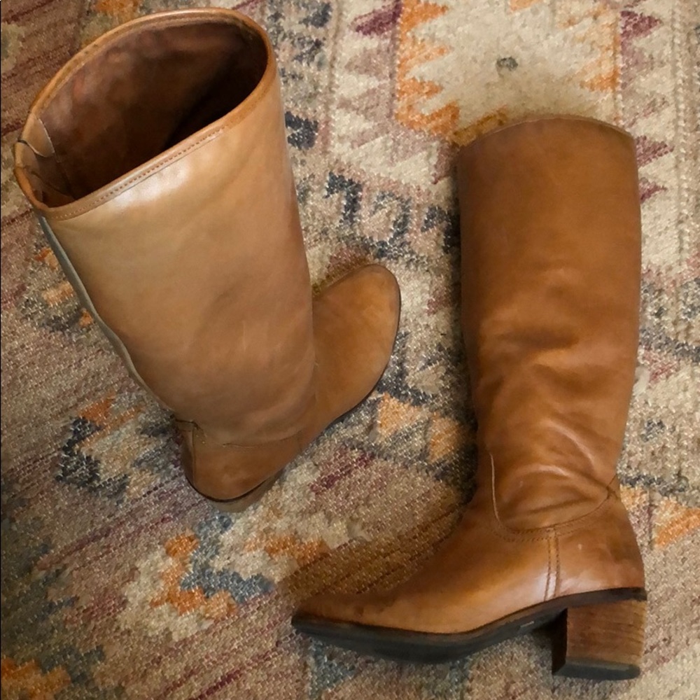 Brown leather riding boots with heel